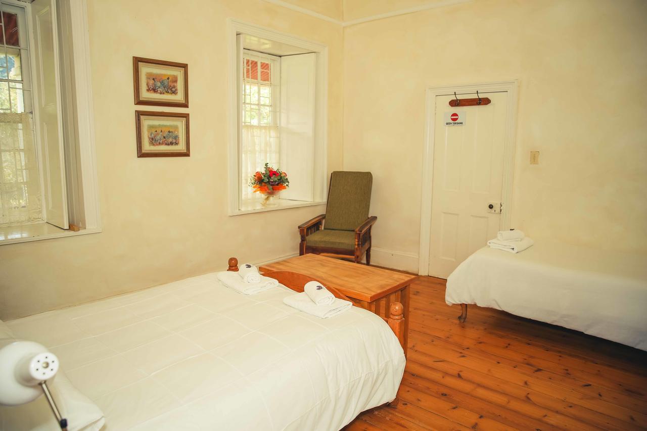 Wilgewandel Holiday Farm & Day Restaurant Oudtshoorn Extérieur photo