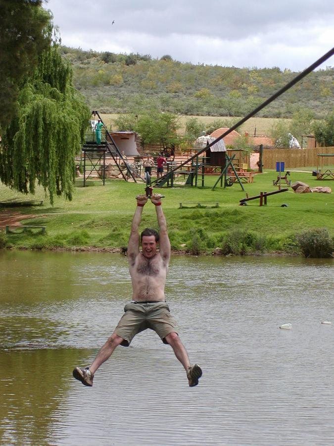 Wilgewandel Holiday Farm & Day Restaurant Oudtshoorn Extérieur photo
